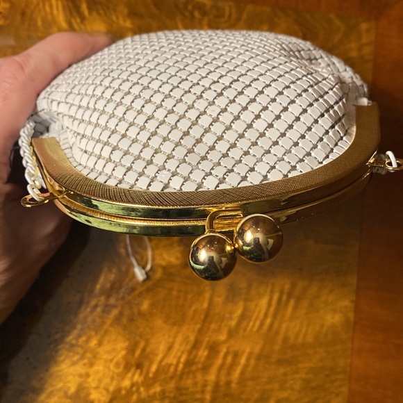 Y & S Handbags Original White Slink Mesh Evening Cocktail Bag with kiss lock - Picture 3 of 8